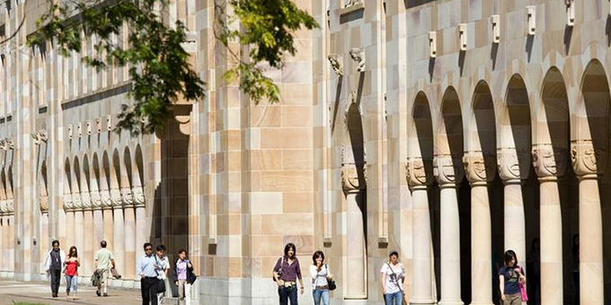 澳大利亚麦考瑞大学